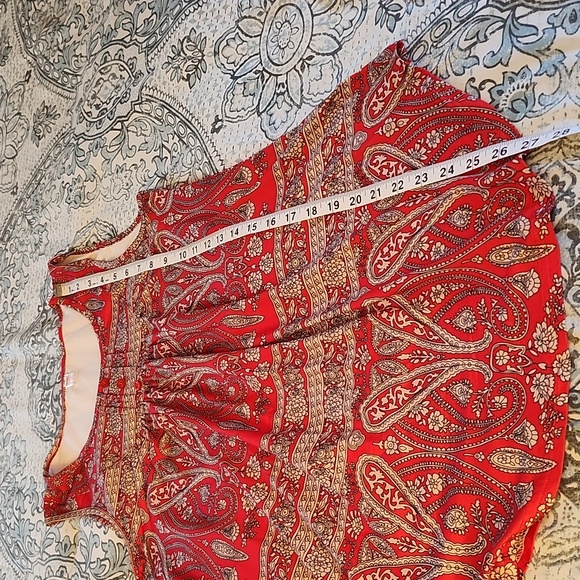 Women's HALIFE Red Paisley print    tank top size small. - Picture 6 of 7